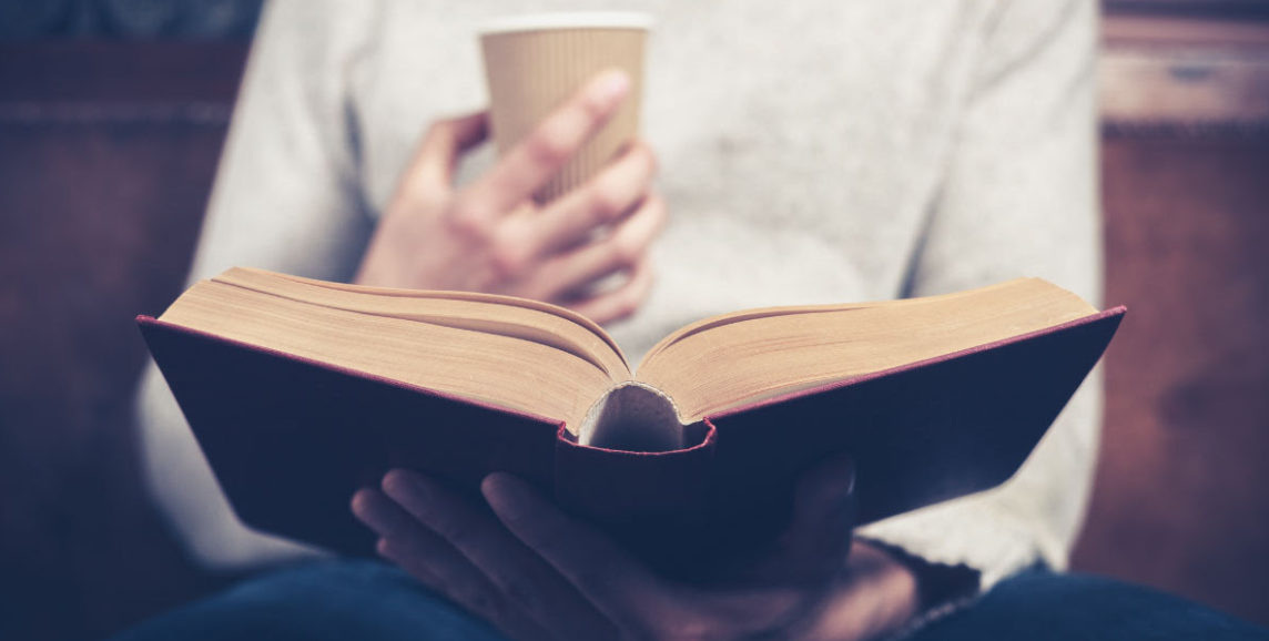 The 21 Best Sales Books You Need to Read