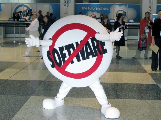 salesforce no software